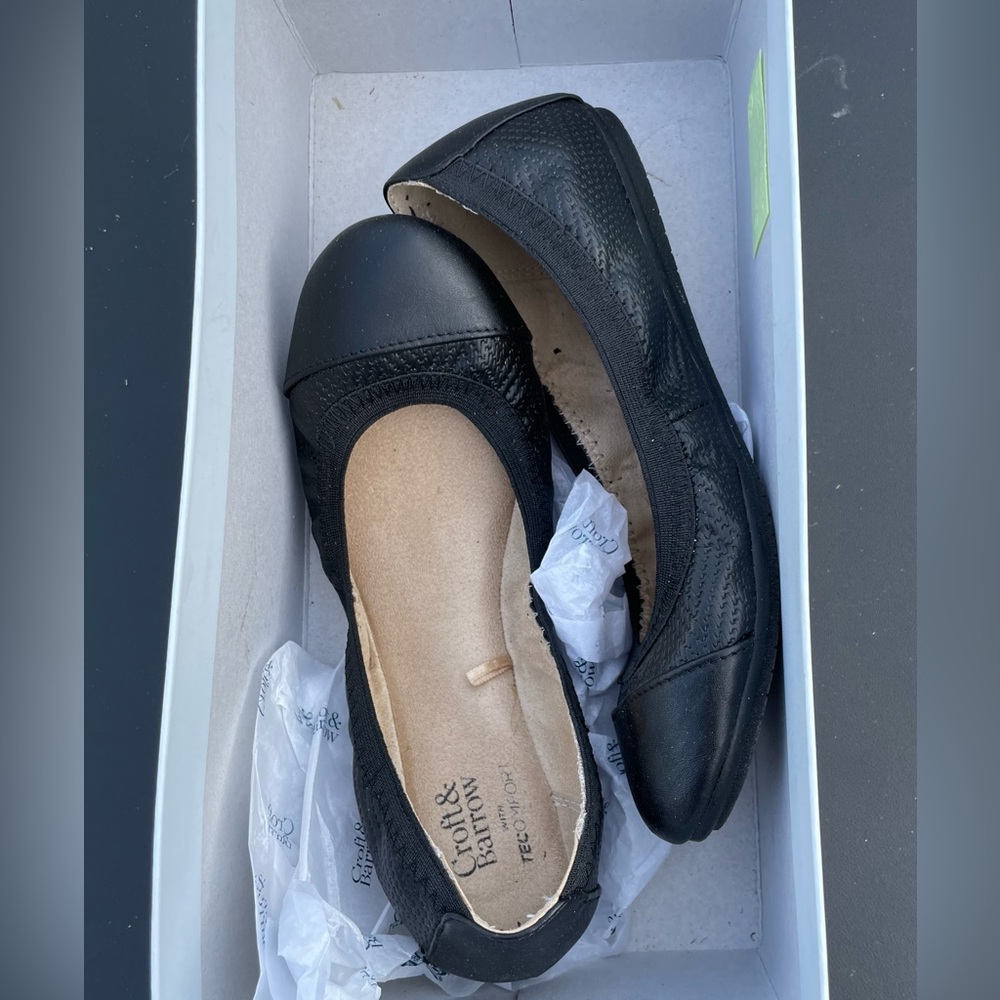 Black flats